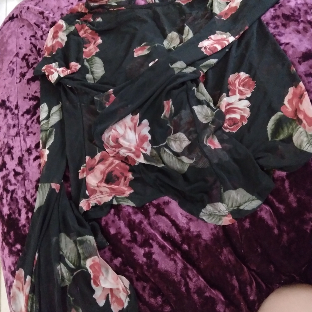 Foral crop top